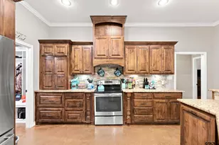 119 Judson, Hughes Springs, TX 75656 - Photo 27