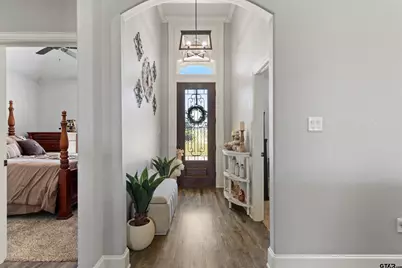 422 Duke Place Ln, Tyler, TX 75704 - Photo 3