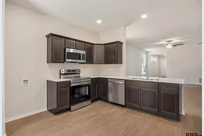 610 Park Central, Chandler, TX 75758 - Photo 3