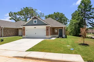 610 Park Central, Chandler, TX 75758 - Photo 1