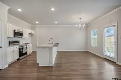 1201 Park Meadows Dr., Whitehouse, TX 75791 - Photo 9