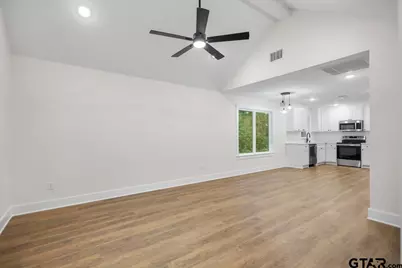 363 Wiley Dr, Bullard, TX 75757 - Photo 5