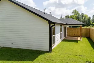 421 S Bonner St, Jacksonville, TX 75766 - Photo 23