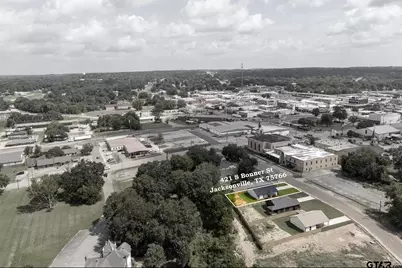 421 S Bonner St, Jacksonville, TX 75766 - Photo 25