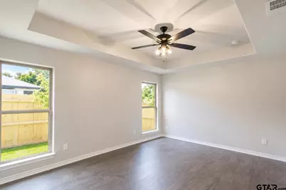 423 S Bonner St, Jacksonville, TX 75766 - Photo 17
