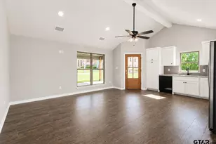 423 S Bonner St, Jacksonville, TX 75766 - Photo 5