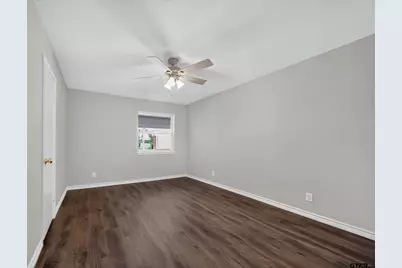 1570 Cr 3104, Jacksonville, TX 75766 - Photo 31