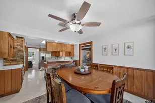 1610 Meadowhill Dr, Jacksonville, TX 75766 - Photo 17