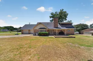 1610 Meadowhill Dr, Jacksonville, TX 75766 - Photo 3