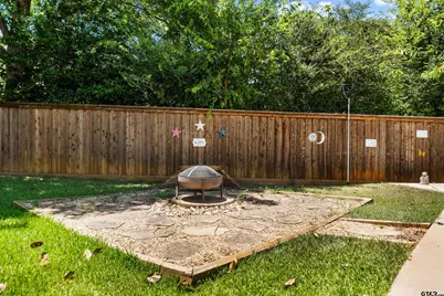 101 Juniper Dr, Palestine, TX 75803 - Photo 35