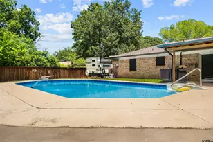 101 Juniper Dr, Palestine, TX 75803 - Photo 33