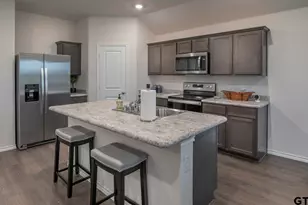 1961 Freeman St, Tyler, TX 75704 - Photo 3