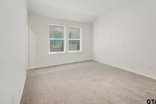 1944 Freeman St, Tyler, TX 75704 - Photo 17