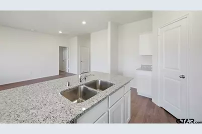 1944 Freeman Street, Tyler, TX 75704 - Photo 7