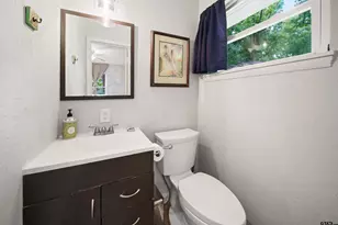 1619 Woodland Hills Dr, Tyler, TX 75701 - Photo 23