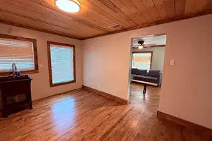 917 Sherrill St, Winnsboro, TX 75494 - Photo 9