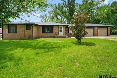 14139 State Highway 64, Ben Wheeler, TX 75754 - Photo 1