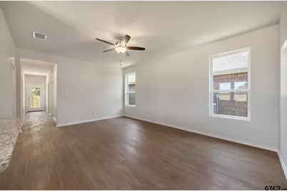 612 Park Central, Chandler, TX 75758 - Photo 3