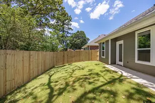 612 Park Central, Chandler, TX 75758 - Photo 23