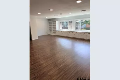 2002 Sybil, Tyler, TX 75703 - Photo 3