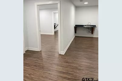 2002 Sybil, Tyler, TX 75703 - Photo 5