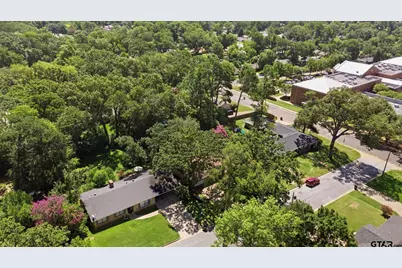 2926 S Keaton Avenue, Tyler, TX 75701 - Photo 35