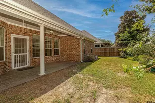 1911 Hollyglen, Tyler, TX 75703 - Photo 9