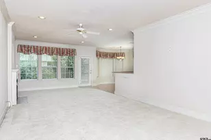 1911 Hollyglen, Tyler, TX 75703 - Photo 11