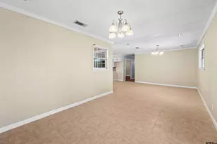 118 Hillcrest Dr, Palestine, TX 75801 - Photo 13