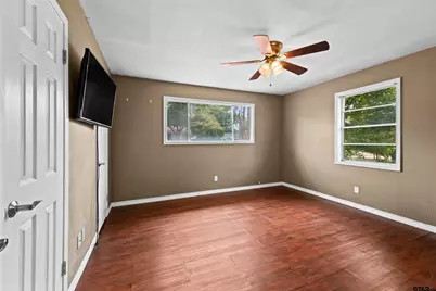 118 Hillcrest Dr, Palestine, TX 75801 - Photo 15