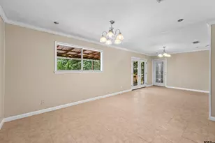 118 Hillcrest Dr, Palestine, TX 75801 - Photo 11
