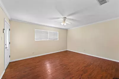118 Hillcrest Dr, Palestine, TX 75801 - Photo 7