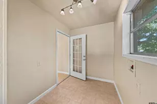 118 Hillcrest Dr, Palestine, TX 75801 - Photo 27