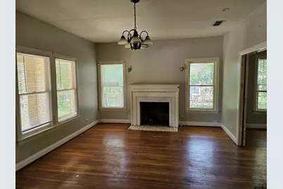 322 S Clayton, Tyler, TX 75702 - Photo 3