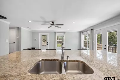 130 County Road 3162, Jacksonville, TX 75766 - Photo 9