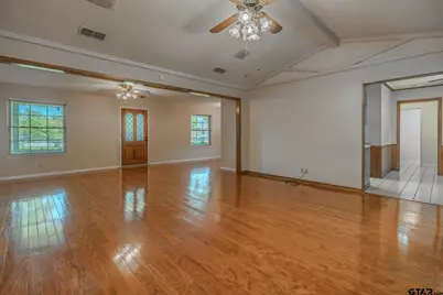 6213 Wilshire Dr, Tyler, TX 75703 - Photo 13