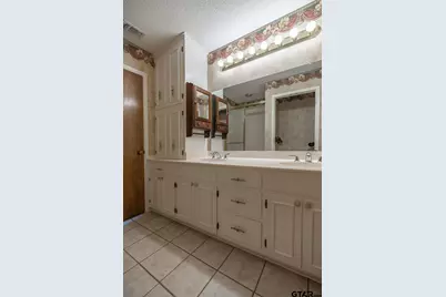 6213 Wilshire Dr, Tyler, TX 75703 - Photo 27