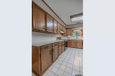 6213 Wilshire Dr, Tyler, TX 75703 - Photo 15