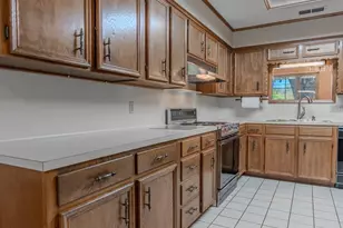 6213 Wilshire Dr, Tyler, TX 75703 - Photo 15