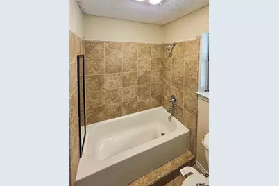 16786 Shadyridge, Tyler, TX 75703 - Photo 9