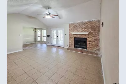 16786 Shadyridge, Tyler, TX 75703 - Photo 3