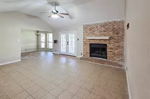16786 Shadyridge, Tyler, TX 75703 - Photo 3