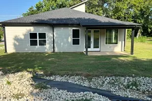 1110 S Main St, Lindale, TX 75771 - Photo 3