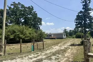 4295 Cr 2611, Oakwood, TX 75855 - Photo 3
