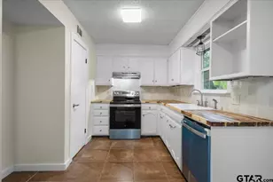16014 County Rd 223, Tyler, TX 75707 - Photo 15