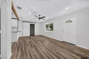 203 Lakeview St, Whitehouse, TX 75791 - Photo 5