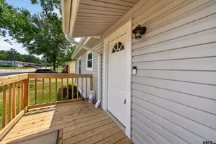 203 Lakeview St, Whitehouse, TX 75791 - Photo 3