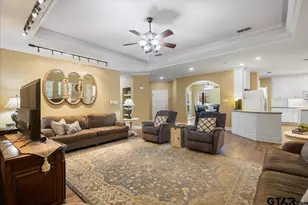 15610 Regian Dr, Lindale, TX 75771 - Photo 9