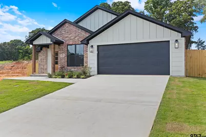 16510 Crossing Circle, Lindale, TX 75771 - Photo 3