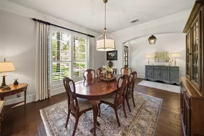 2075 Stonegate Valley Dr, Tyler, TX 75703 - Photo 5